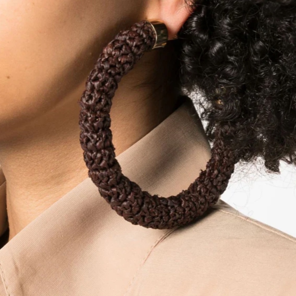 Jacquemus Les Créoles Raphia Hoop Earrings - Picture 5 of 5